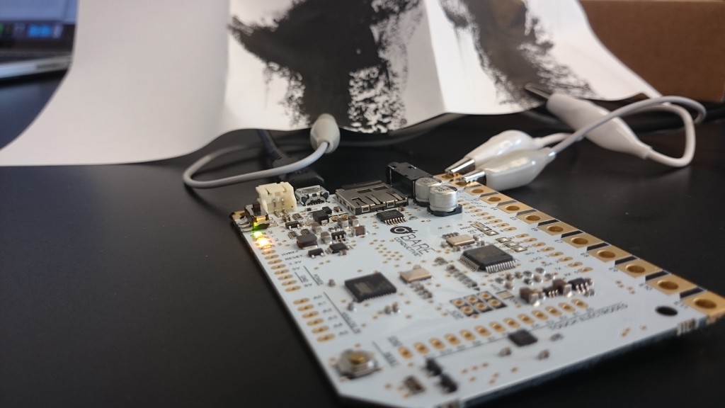 Initial touch board tests with electric ink... (photo by Tobias Wehrum)